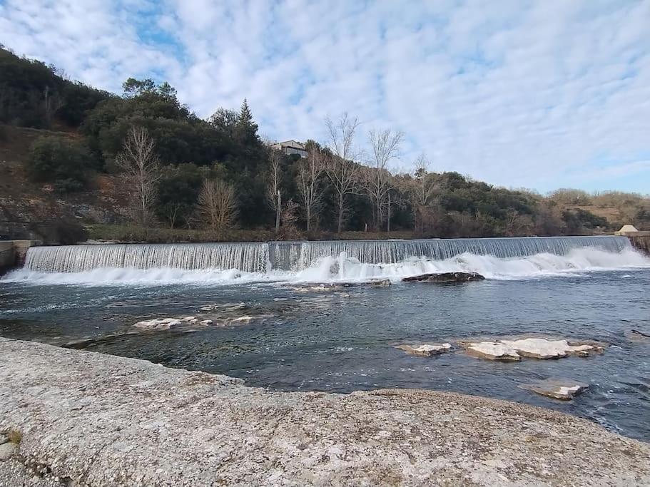 Lou Caladou Gite En Pierre Avec Bain A Remous Vallon-Pont-d'Arc Exterior photo